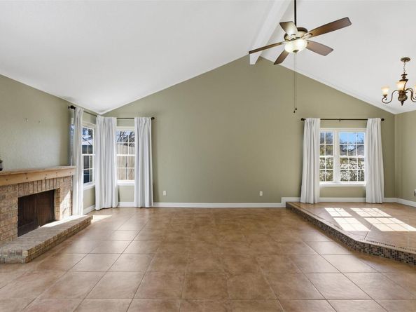 1600 E Messick LOOP, Round Rock TX 78681