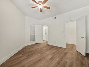 1910 Robbins PL 105, Austin TX 78705