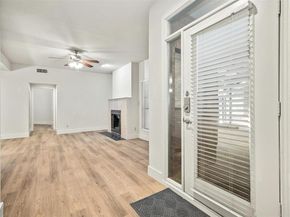 1910 Robbins PL 105, Austin TX 78705