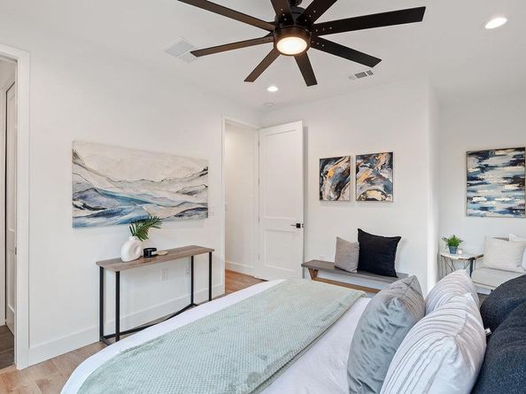 4407 Merle DR B, Austin TX 78745
