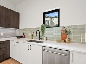 4407 Merle DR B, Austin TX 78745