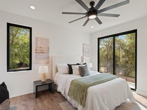4407 Merle DR B, Austin TX 78745