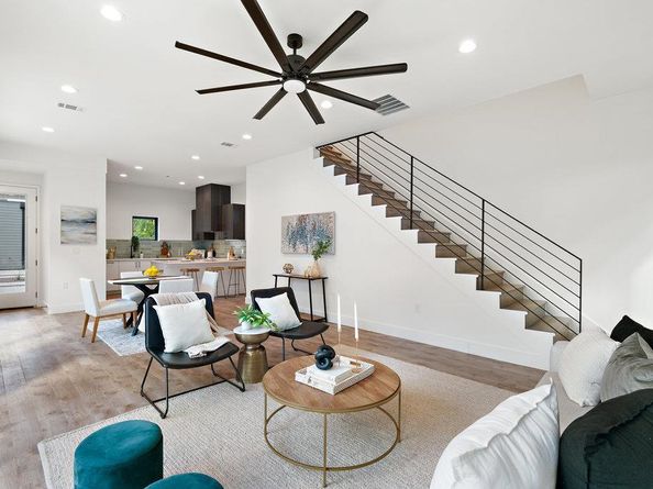 4407 Merle DR B, Austin TX 78745