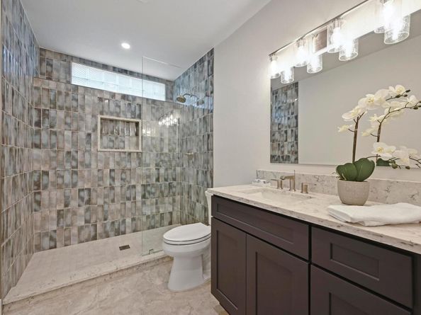 4207 Canyonside TRL, Austin TX 78731