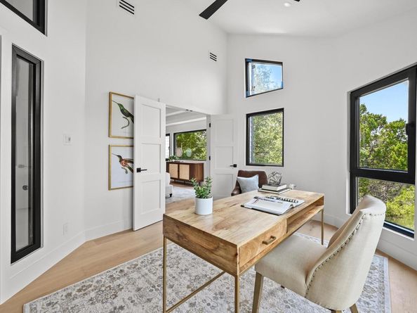 4207 Canyonside TRL, Austin TX 78731