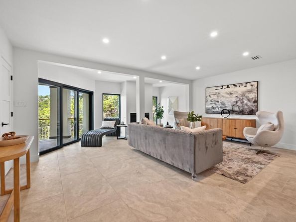 4207 Canyonside TRL, Austin TX 78731
