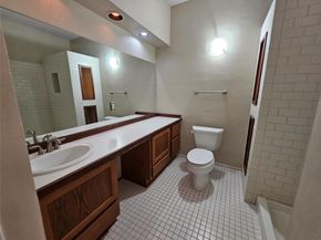 2450 Wickersham LN 205, Austin TX 78741
