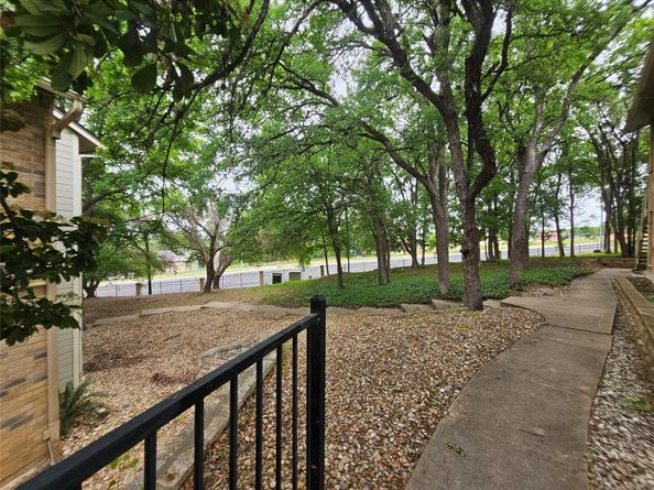 2450 Wickersham LN 205, Austin TX 78741
