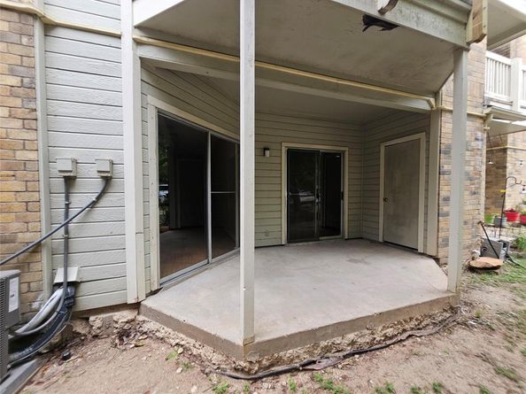 2450 Wickersham LN 205, Austin TX 78741