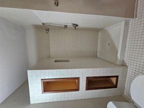 2450 Wickersham LN 205, Austin TX 78741