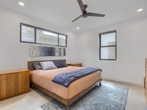 2001 Sl Davis Ave, Austin TX 78702