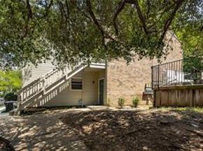 2450 Wickersham LN 301, Austin TX 78741