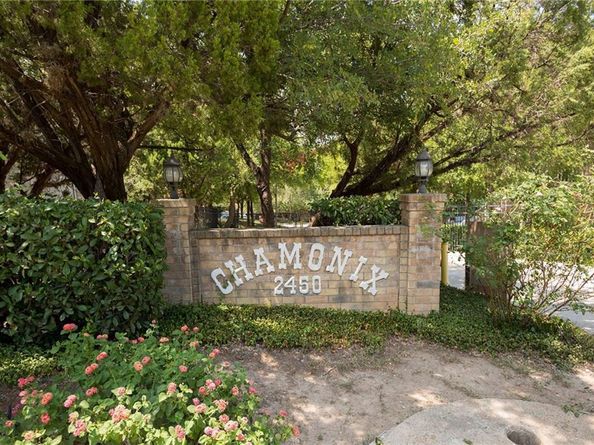 2450 Wickersham LN 301, Austin TX 78741