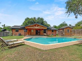 908 Hollybluff ST, Austin TX 78753