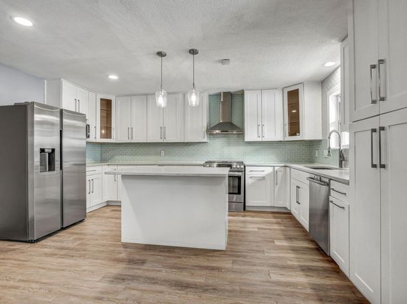 908 Hollybluff ST, Austin TX 78753