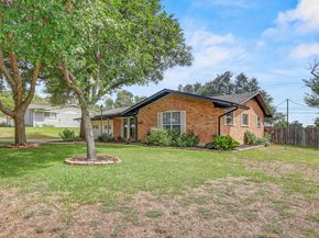 908 Hollybluff ST, Austin TX 78753