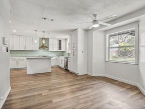 908 Hollybluff ST, Austin TX 78753