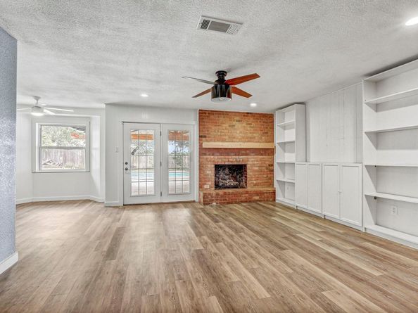 908 Hollybluff ST, Austin TX 78753