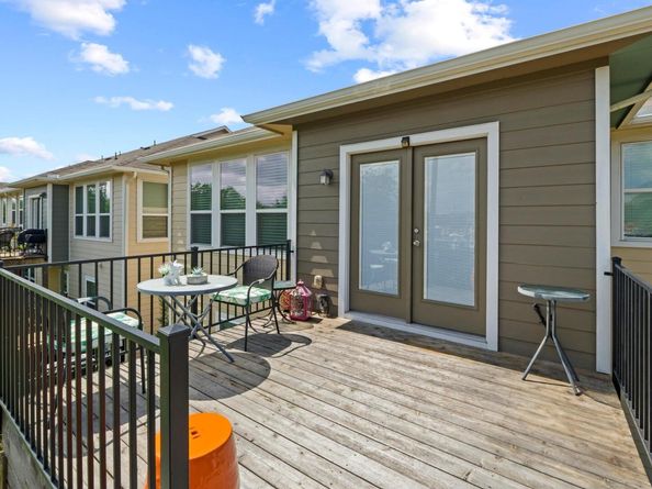 7407 Merrick DR, Austin TX 78748