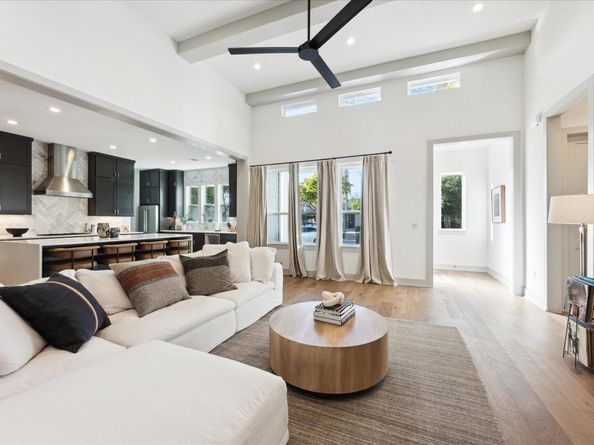 3001 Funston ST, Austin TX 78703