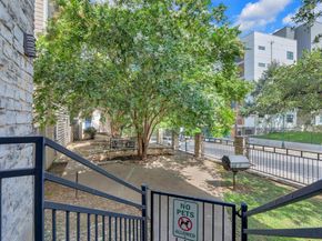 2414 Longview ST 101, Austin TX 78705