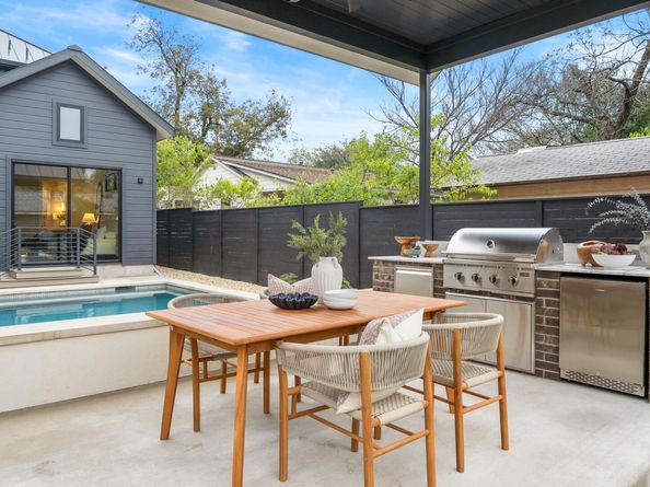 1503 Alguno RD, Austin TX 78757