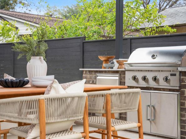 1503 Alguno RD, Austin TX 78757