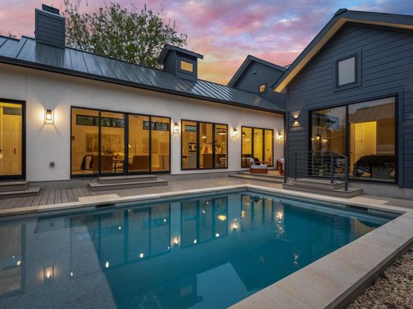 1503 Alguno RD, Austin TX 78757