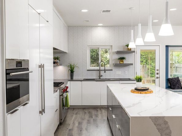 8004 Osborne DR, Austin TX 78729