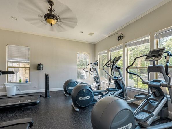 6000 Shepherd Mountain CV 807, Austin TX 78730