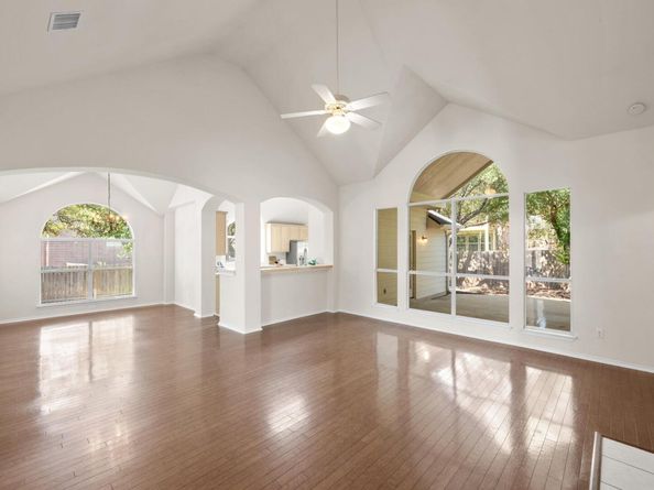 3600 Normandy Ridge LN, Austin TX 78738
