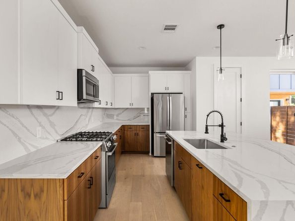 2813 Prado ST 1, Austin TX 78702