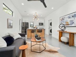 1183 Oak Grove Ave 2, Austin TX 78702