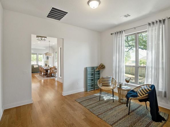 224 Diamondback DR, Georgetown TX 78628