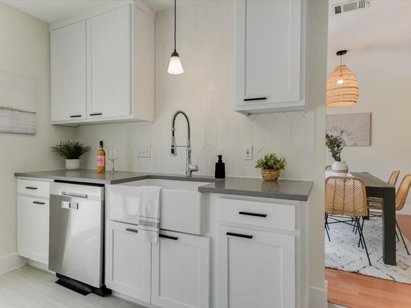 9707 Nightjar DR, Austin TX 78748