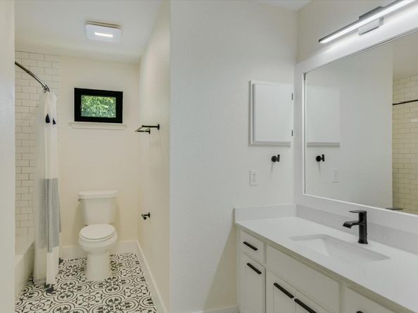 9707 Nightjar DR, Austin TX 78748