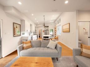 3923 E 16th ST A, Austin TX 78721