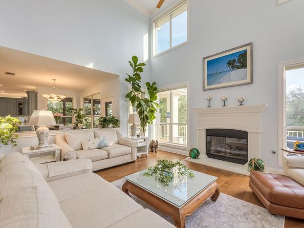 4315 Lago Viento, Austin TX 78734