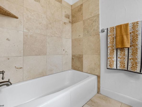 2108 Glendale PL, Austin TX 78704