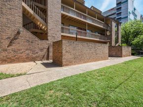 2210 Pearl ST 304, Austin TX 78705