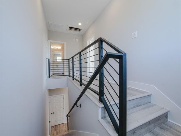 1042 Rosemont ST 1, Austin TX 78723