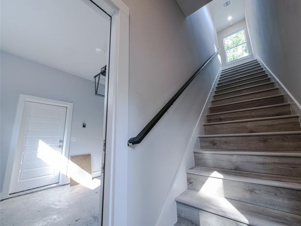 1042 Rosemont ST 1, Austin TX 78723