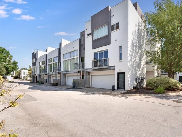 4801 S Congress Ave L4, Austin TX 78745