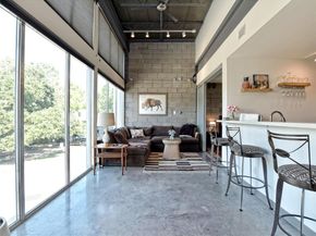 4801 S Congress Ave L4, Austin TX 78745