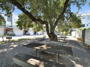 4801 S Congress Ave L4, Austin TX 78745