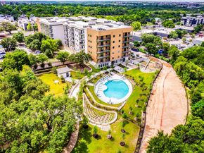4802 S Congress Ave 310, Austin TX 78745