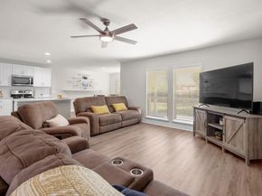 20102 Lee LN, Lago Vista TX 78645