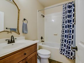 6921 Starboard CV, Jonestown TX 78645