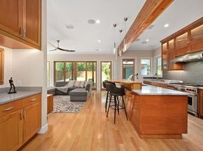 3904 Petes PATH, Austin TX 78731