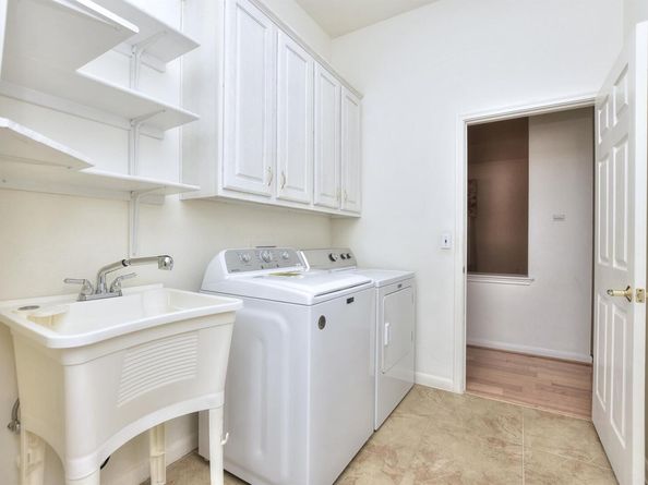 229 Whispering Wind DR, Georgetown TX 78633